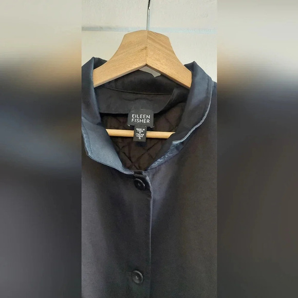 Eileen Fisher Jacket Like new Small Silk inner Minimalist Neutral Outdoors - Picture 2 of 9